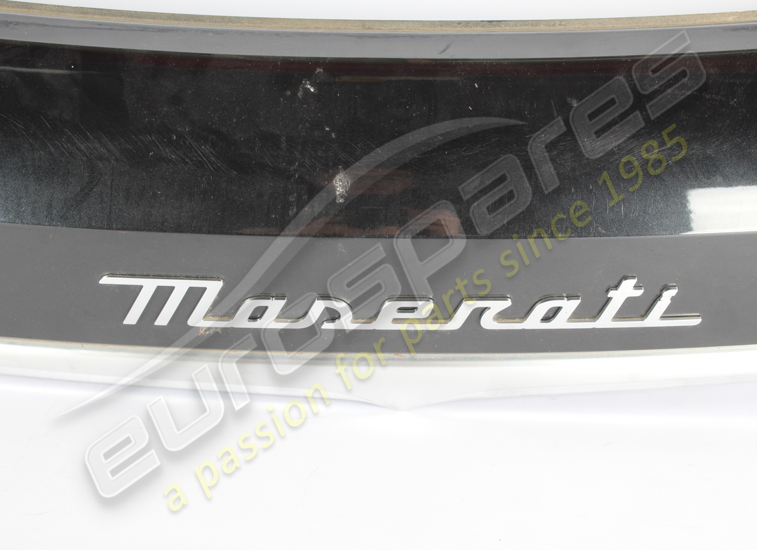 used maserati rvc lightbar primer (316). part number 670274063 (2)