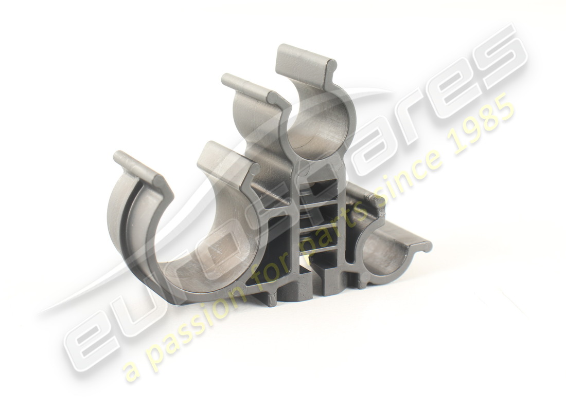 NEW PORSCHE LINE HOLDER. PART NUMBER 992201171B (3) new porsche line holder. part number 992201171b (3)