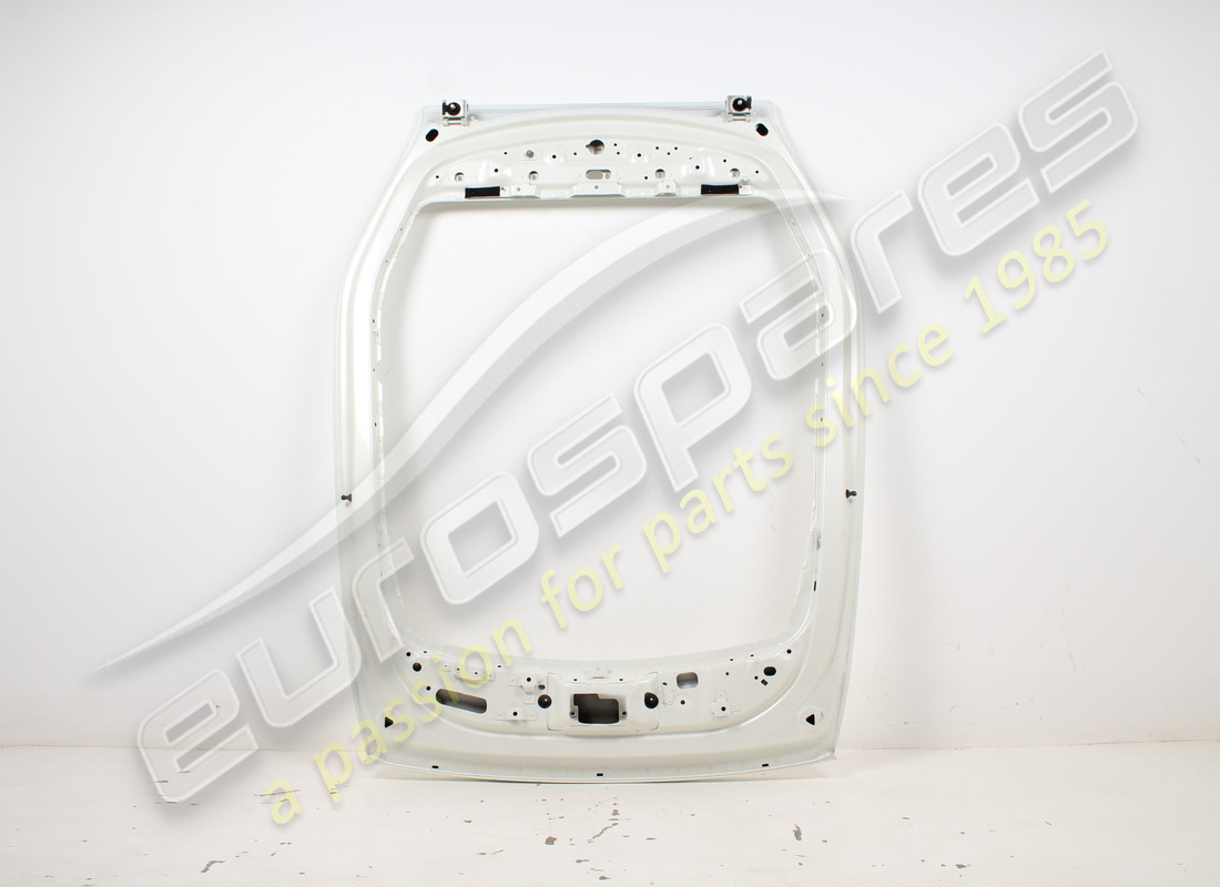USED FERRARI TAILGATE ASSEMBLY. PART NUMBER 84978111 (2) used ferrari tailgate assembly. part number 84978111 (2)