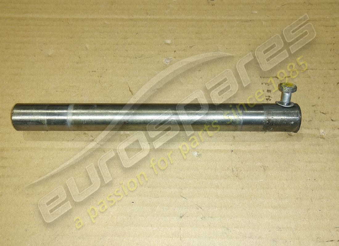 USED FERRARI PEDAL SUPPORT PIN. PART NUMBER 151979 (1) used ferrari pedal support pin. part number 151979 (1)