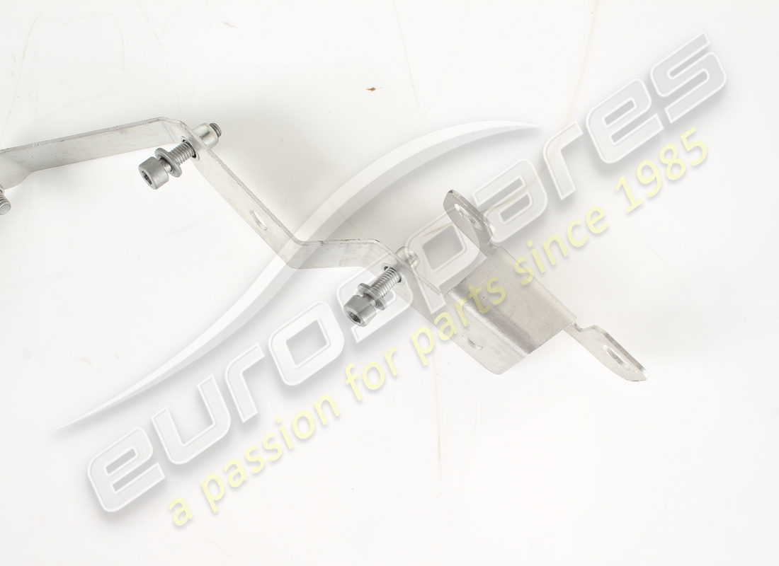 used ferrari gpf sensor bracket. part number 808103 (3)