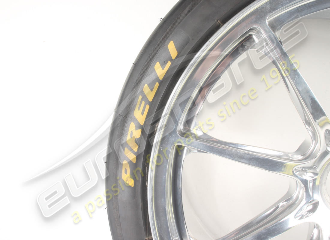 NEW MCLAREN SENNA/P1 GTR WHEEL SET. PART NUMBER EAP1558707 (3) new mclaren senna/p1 gtr wheel set. part number eap1558707 (3)