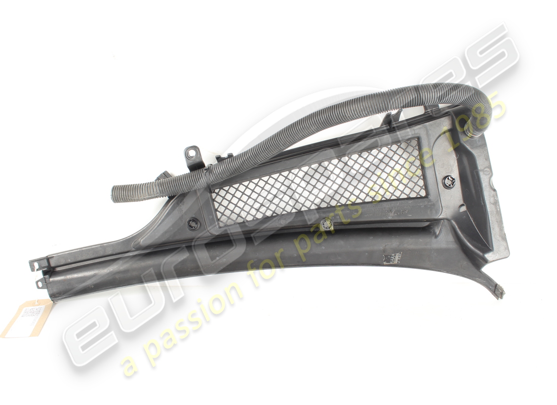 used ferrari lh underwindscreen tray complete rhd part number 83943400 (2)