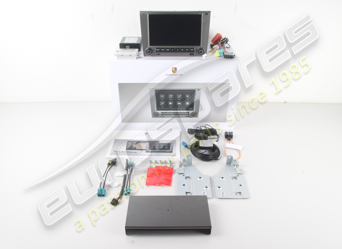 new porsche classic communication management / pccm plus (997 gen 1 only). part number 99764259000 (1)