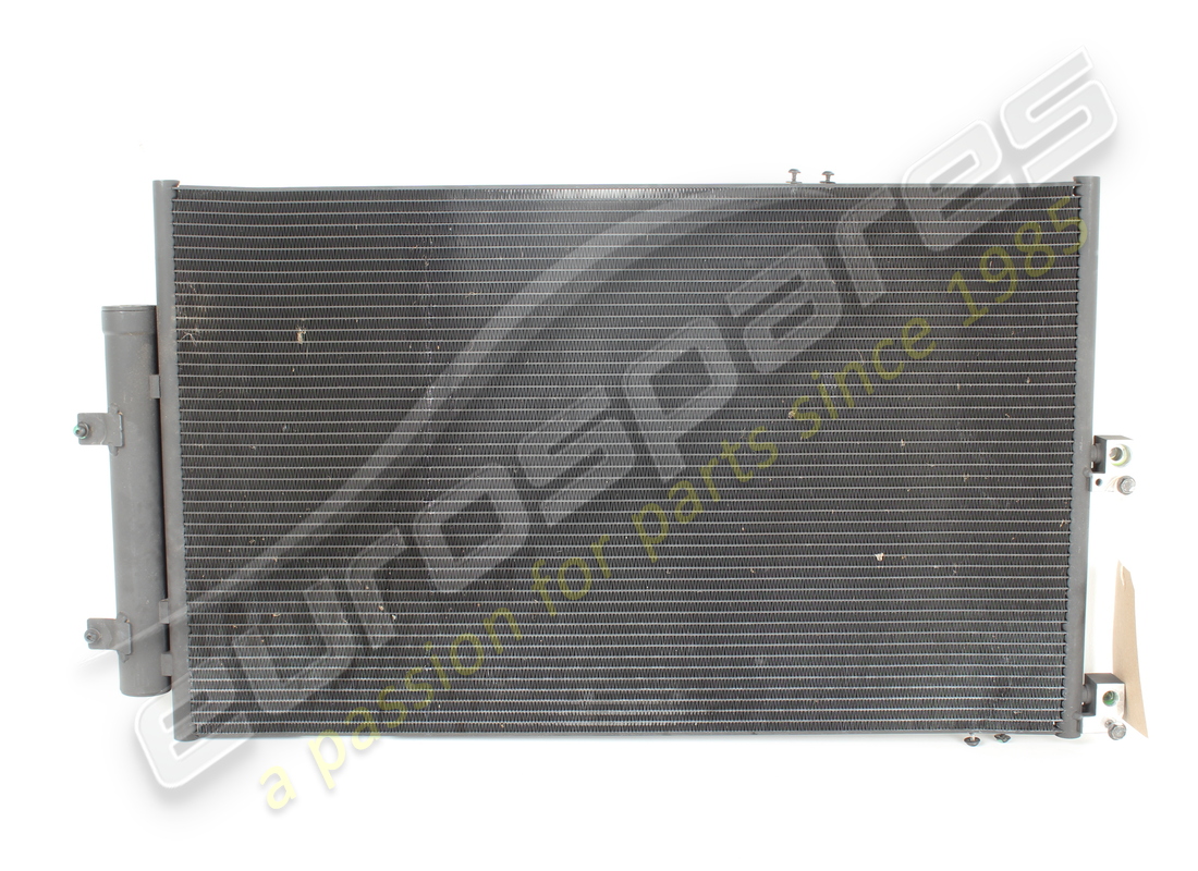 USED Ferrari CONDENSATORE 395MM . PART NUMBER 851018 (1)