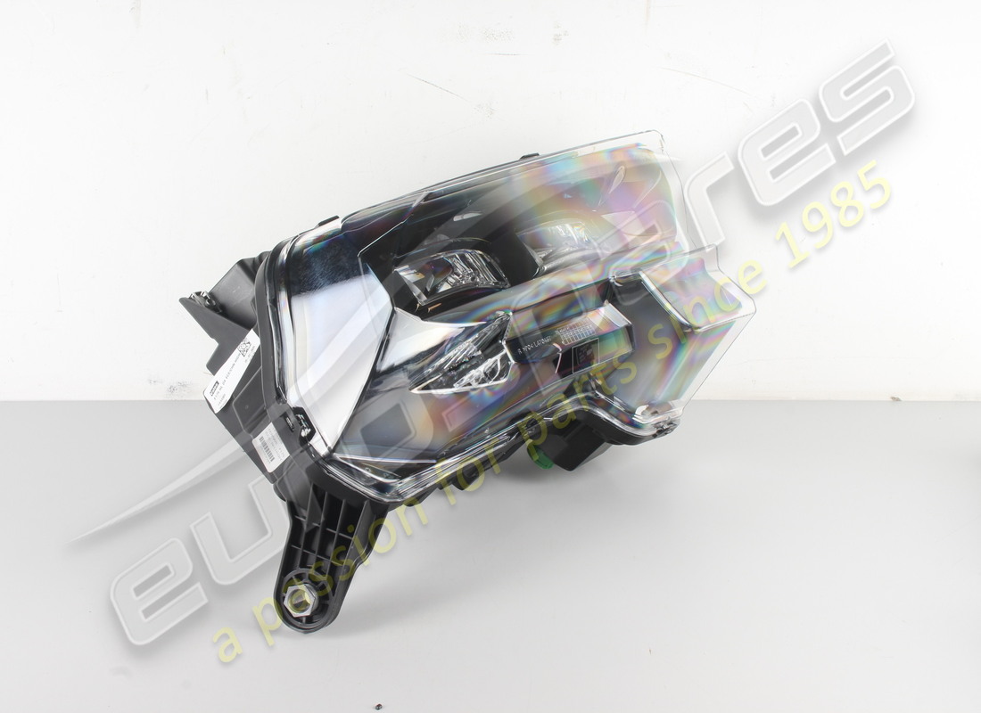 NEW FERRARI COMPLETE RH HEADLAMP AFS. PART NUMBER 901660 (4) new ferrari complete rh headlamp afs. part number 901660 (4)
