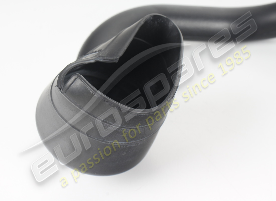 NEW FERRARI AIR INTAKE TUBE. PART NUMBER 220981 (4) new ferrari air intake tube. part number 220981 (4)