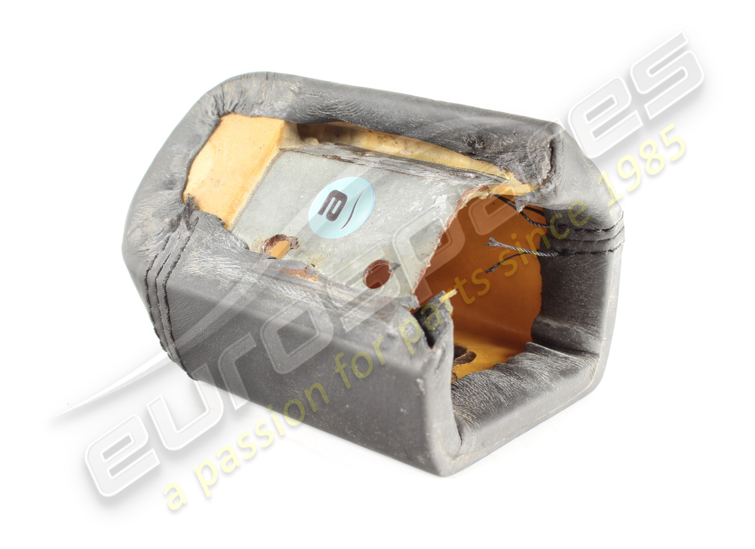 used ferrari rhd lh upper handle black vm8500. part number 65105200 (4)