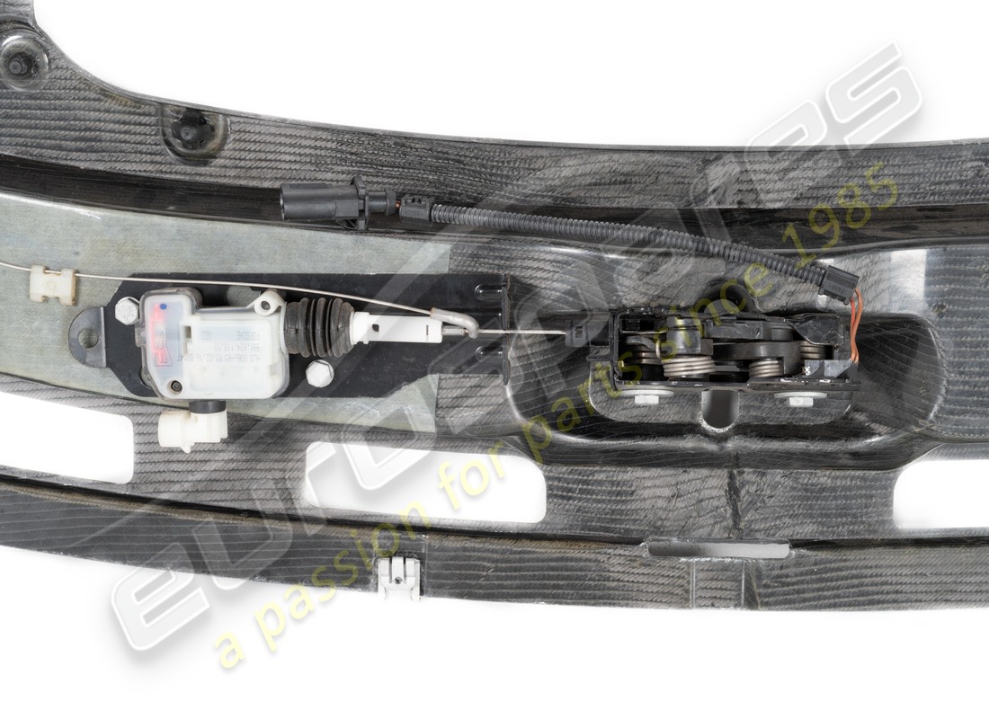 USED PORSCHE MOUNTING BRACKET. PART NUMBER 99150422190 (4) used porsche mounting bracket. part number 99150422190 (4)