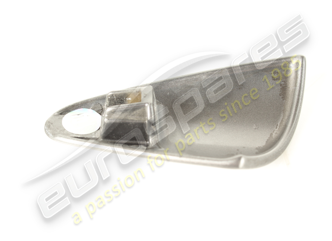 used ferrari rh outer door handle. part number 69978900 (2)
