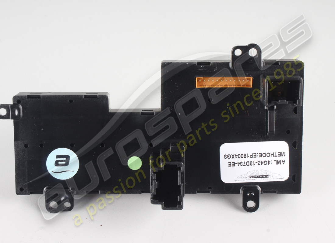 USED ASTON MARTIN SWITCHPACK, RHD, LHD, NAV WITHOUT SIM, PLATINUM. PART NUMBER 4G4313D734EE (3) used aston martin switchpack, rhd, lhd, nav without sim, platinum. part number 4g4313d734ee (3)