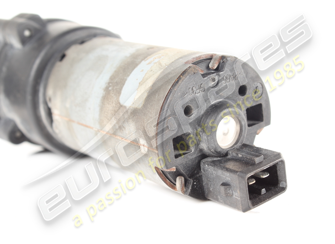 used ferrari complete water pump. part number 65460300 (2)