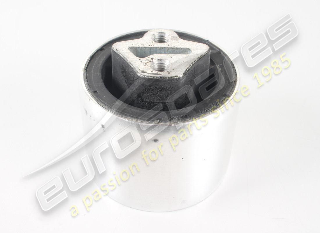 NEW PORSCHE GEARBOX MOUNTING. PART NUMBER 95837505710 (1) new porsche gearbox mounting. part number 95837505710 (1)