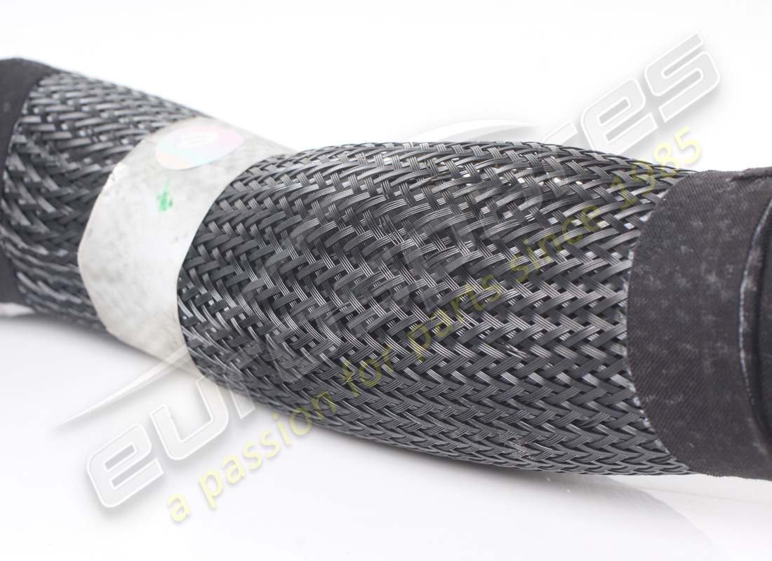 USED FERRARI MANICOTTO DOPPIO DIAMETRO SX. PART NUMBER 983175 (3) used ferrari manicotto doppio diametro sx. part number 983175 (3)