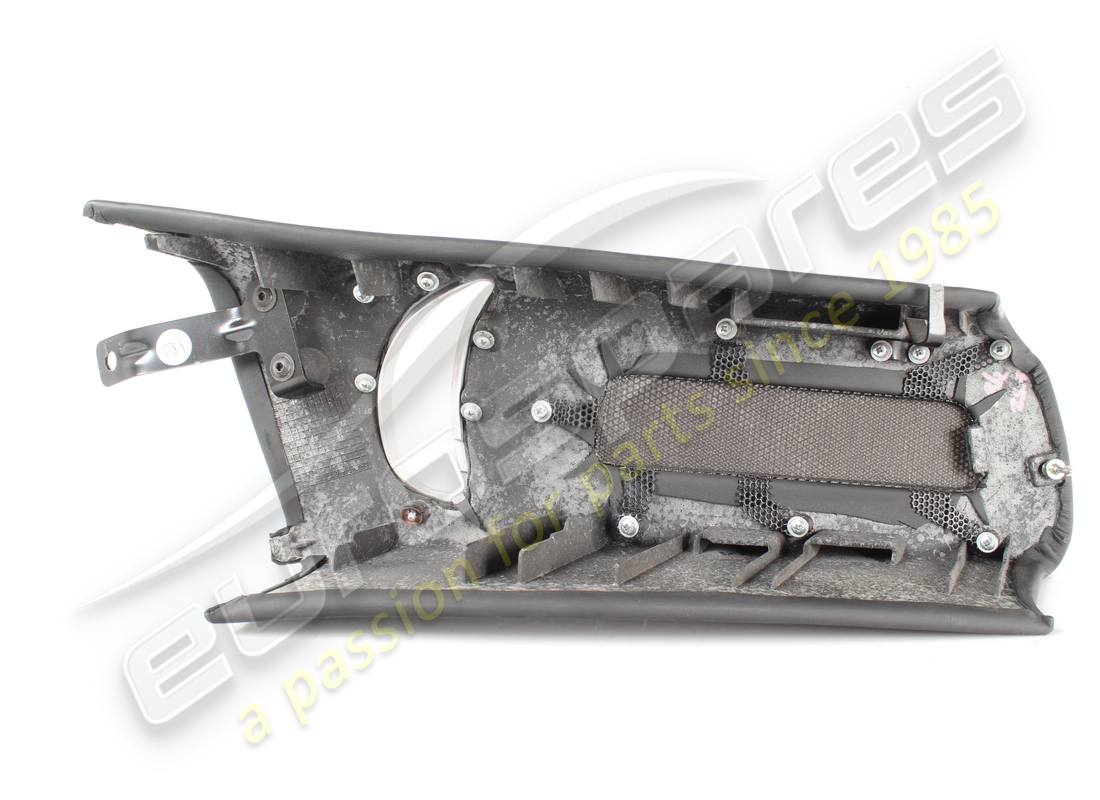 used ferrari lh centre pillar trim. part number 82473912 (3)