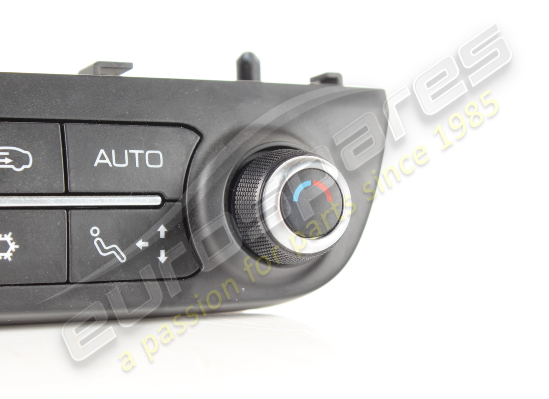 used ferrari air conditioning control panel. part number 88418000 (4)
