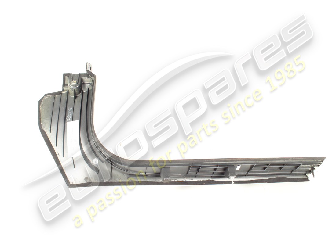 used ferrari complete lh front kickplate. part number 904168 (2)