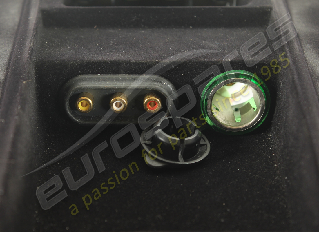 used eurospares complete rear compartment with lid. part number eap1564121 (3)