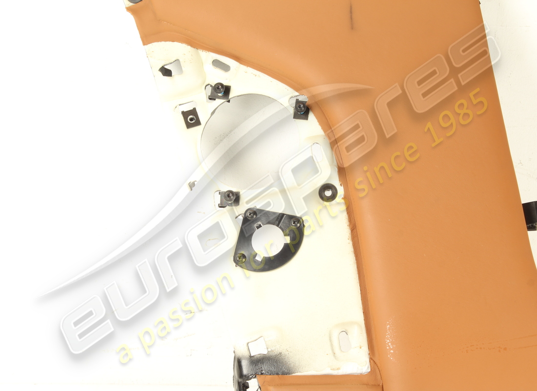 used ferrari rh lateral trim. part number 86449729 (3)