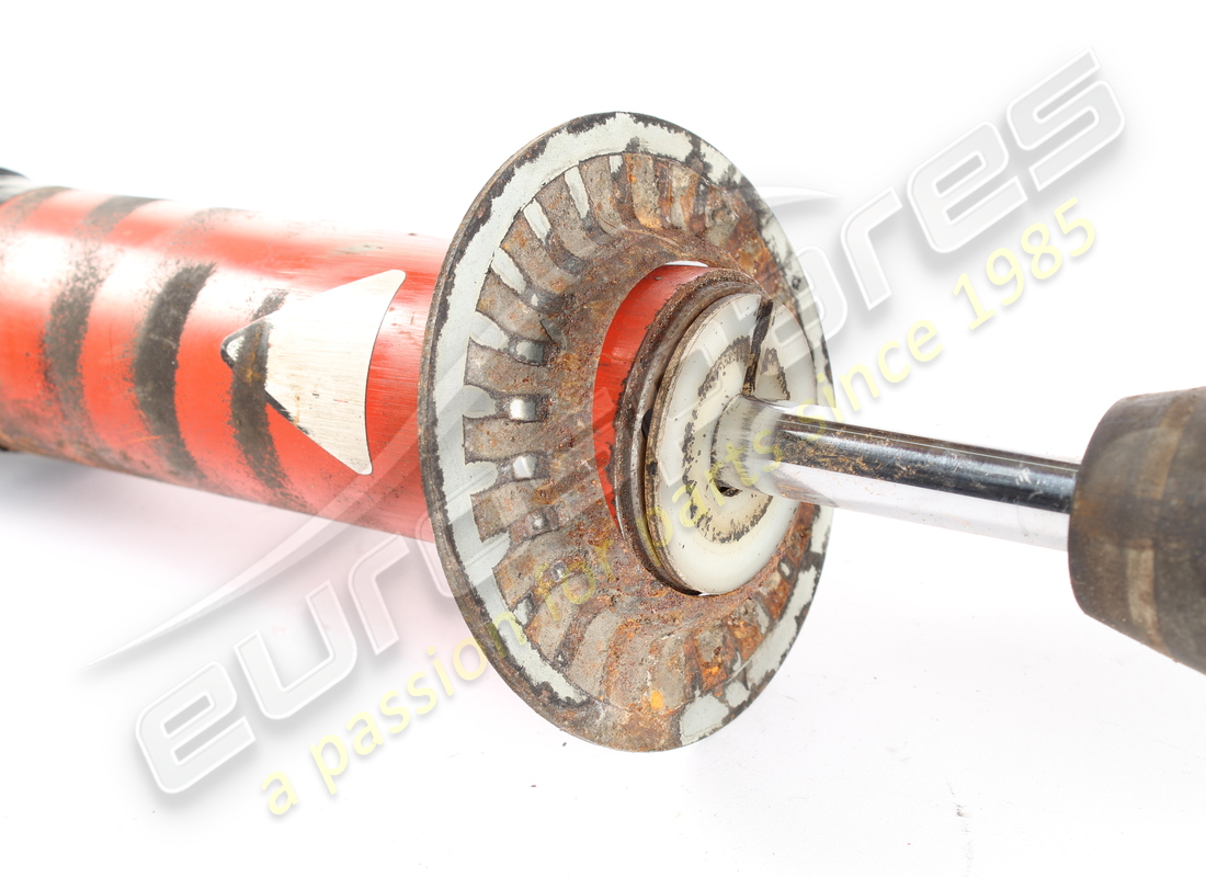 used ferrari shock absorber front. part number 125048 (4)