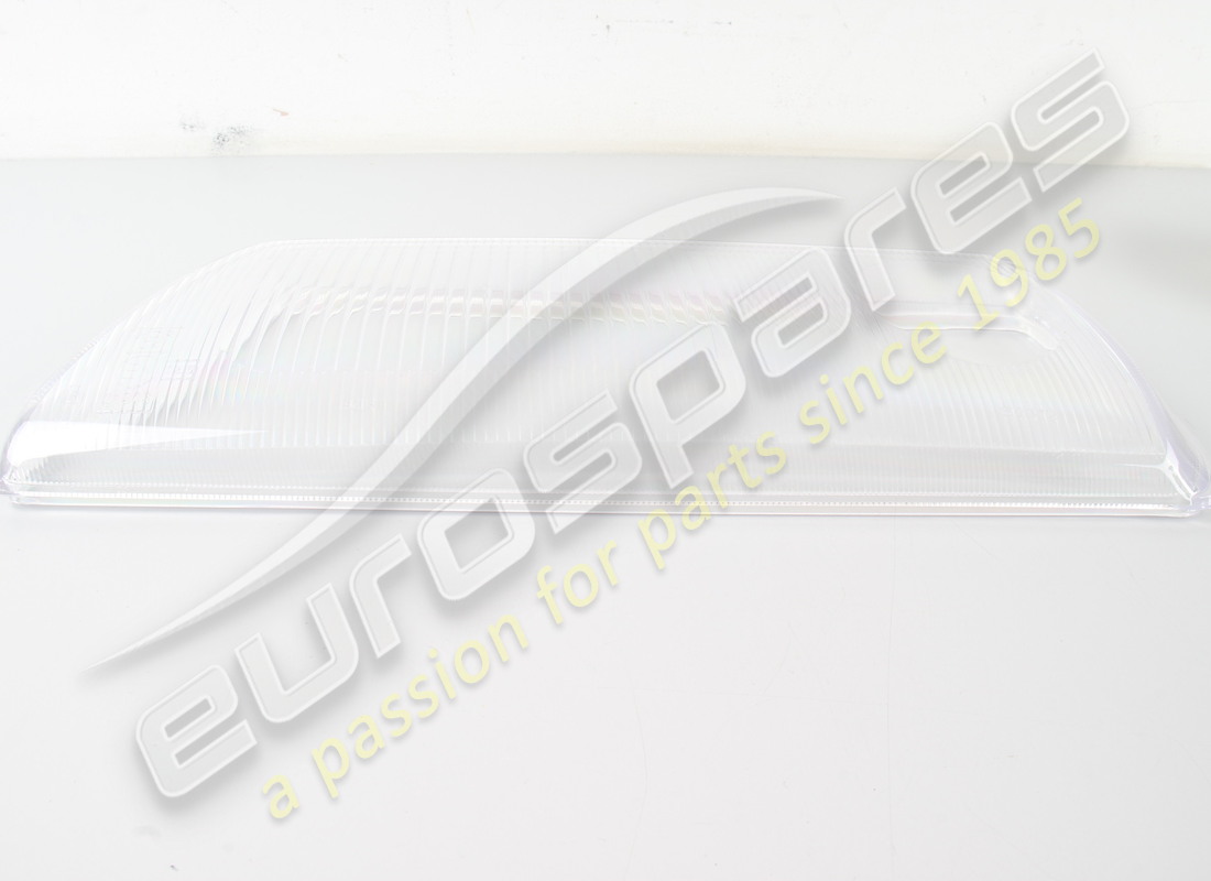 NEW EUROSPARES LH HEADLIGHT LENS. PART NUMBER EAP1467331 (2) new eurospares lh headlight lens. part number eap1467331 (2)