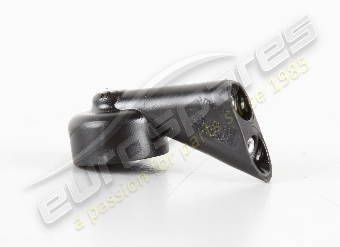 new porsche nozzle. part number 95862807800 (1)