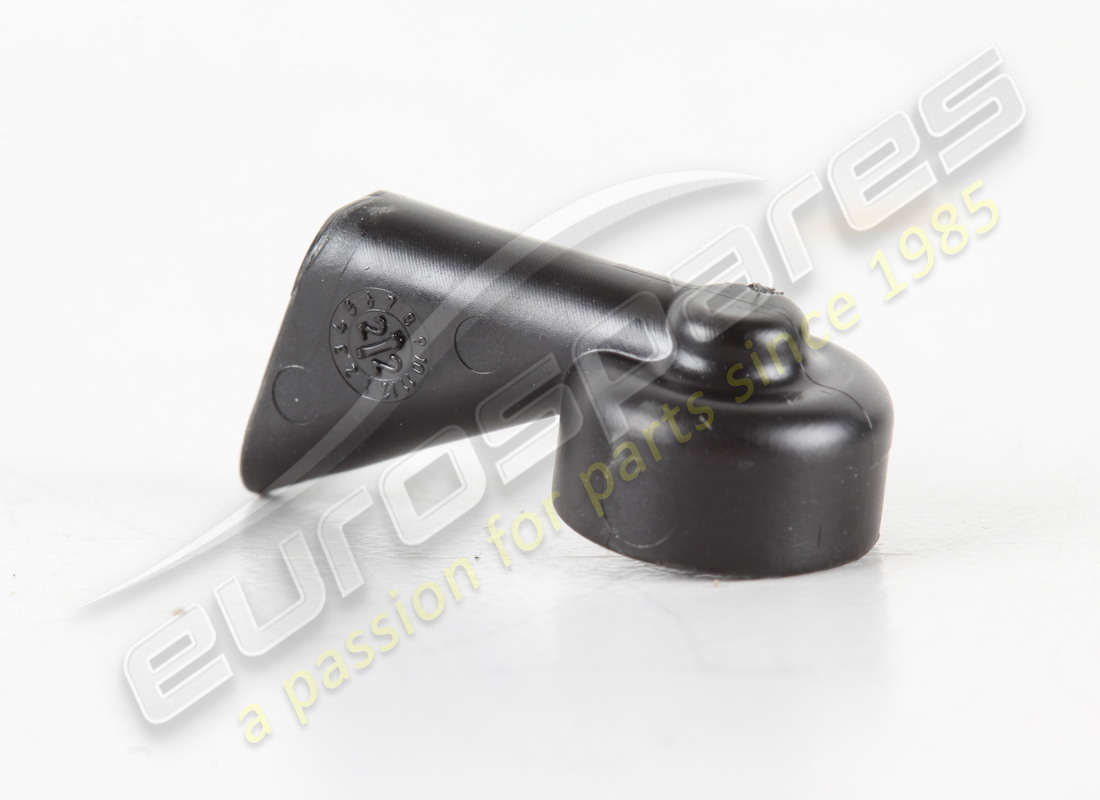 new porsche nozzle. part number 95862807800 (3)