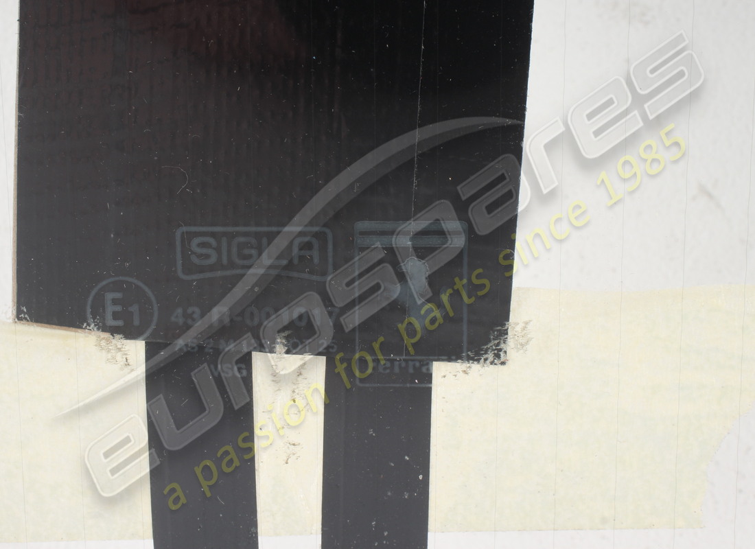 NEW EUROSPARES REAR WINDOW GLASS. PART NUMBER 62080000 (4) new eurospares rear window glass. part number 62080000 (4)