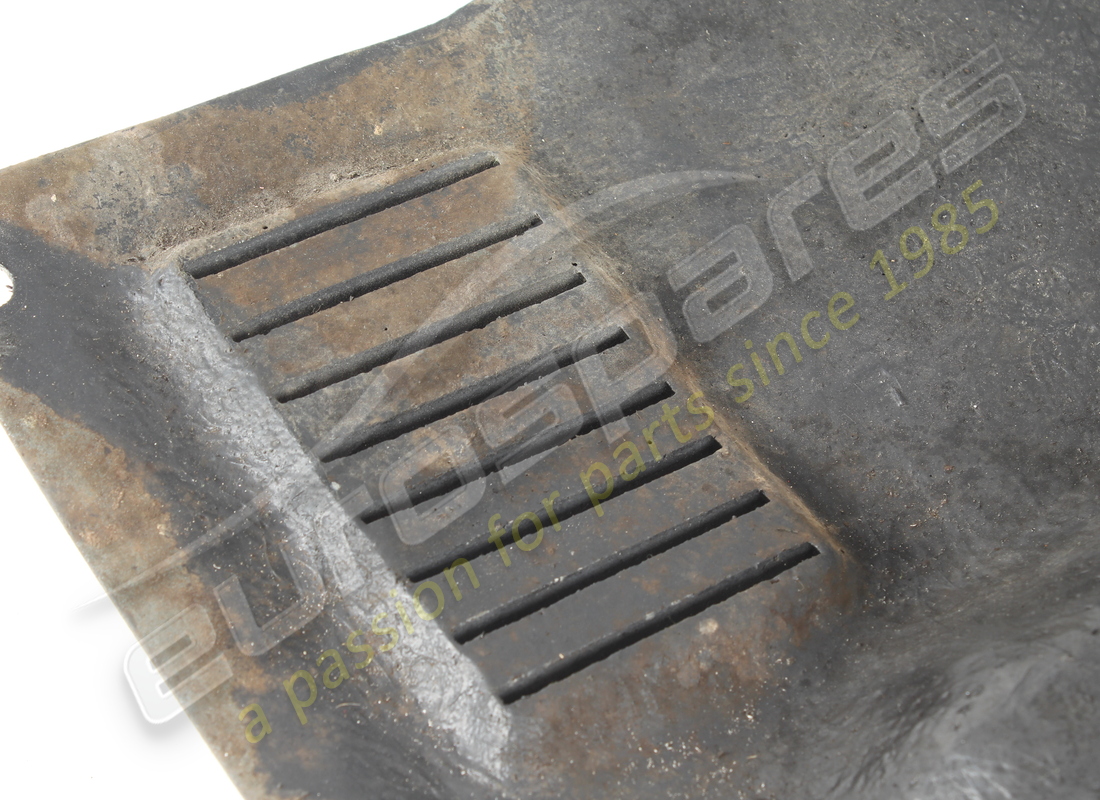 USED FERRARI RH DOOR REAR WHEELHOUSE. PART NUMBER 64576100 (2) used ferrari rh door rear wheelhouse. part number 64576100 (2)