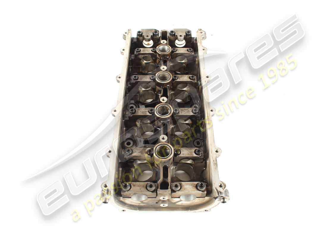 USED MASERATI LH CYLINDER HEAD FRAMEWORK. PART NUMBER 585007902 (2) used maserati lh cylinder head framework. part number 585007902 (2)
