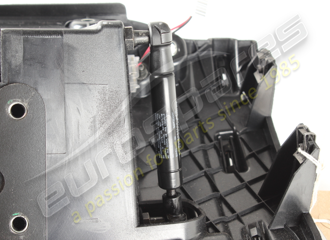 USED EUROSPARES COMPLETE GLOVE BOX ( BLACK LEATHER. PART NUMBER EAP1566236 (6) used eurospares complete glove box ( black leather. part number eap1566236 (6)