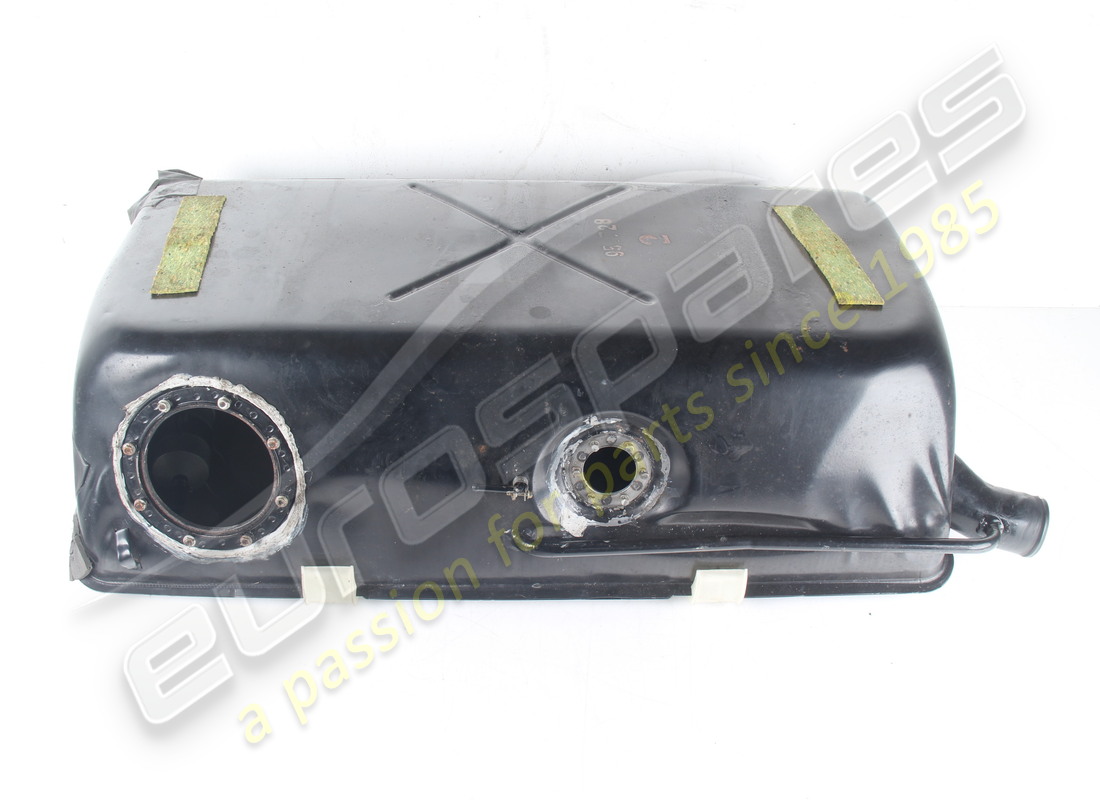 USED Maserati FUEL TANK . PART NUMBER 379230006 (1)