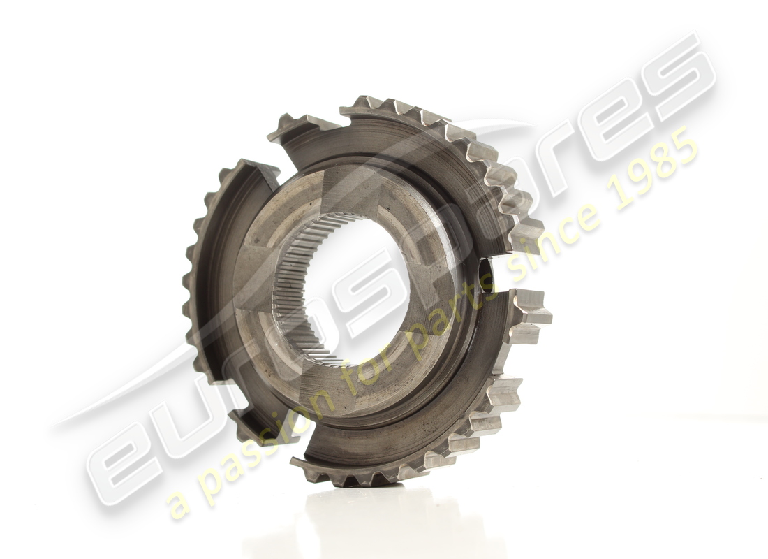 USED FERRARI SYNCHRO SLEEVE. PART NUMBER 106050 (1) used ferrari synchro sleeve. part number 106050 (1)