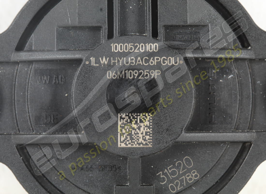 used lamborghini magnet. part number 06m109259p (2)