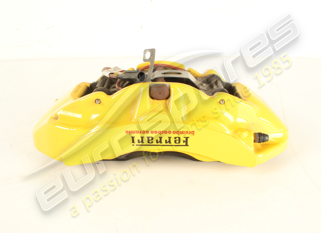 USED Ferrari FRONT RH CALIPER WITH PADS . PART NUMBER 297309 (1)