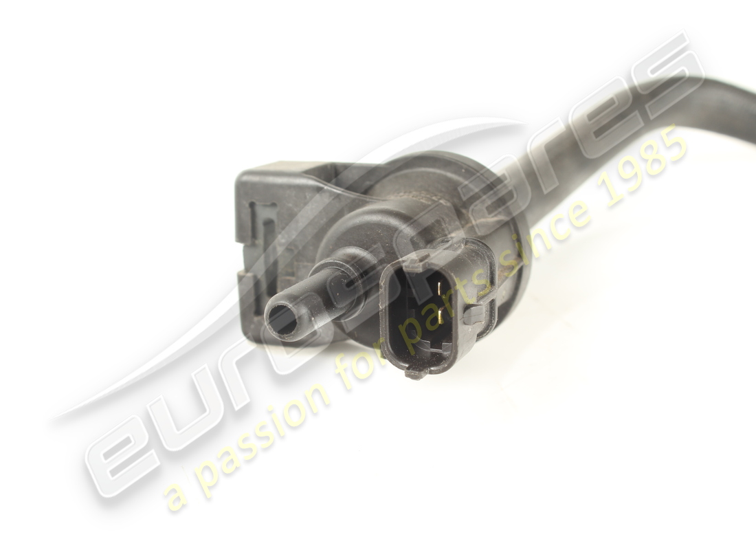 USED FERRARI RH FLUSH VALVE JUNCTION PIPE. PART NUMBER 304461 (2) used ferrari rh flush valve junction pipe. part number 304461 (2)