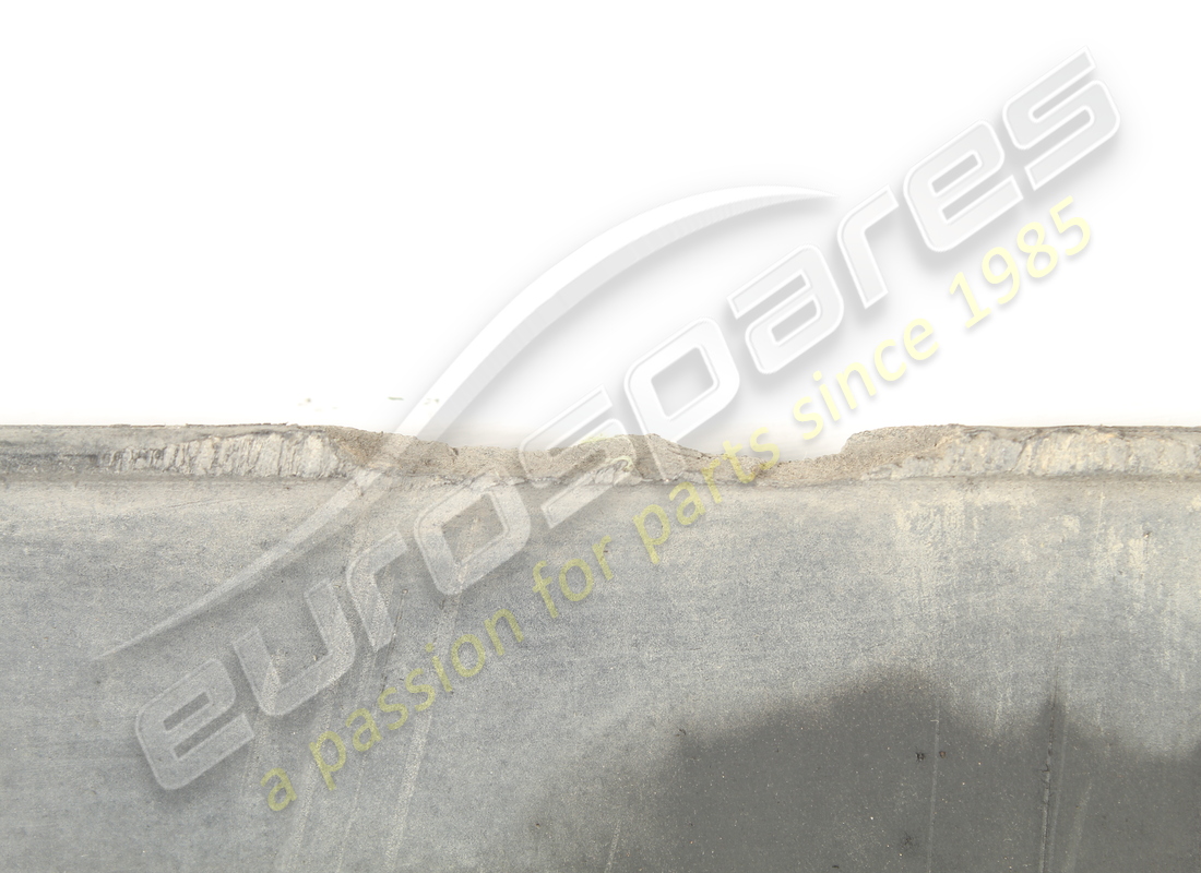 used maserati front undertray (with air ducts). part number 67960100 (4)