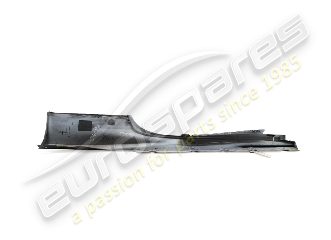 used ferrari complete lh underdoor trim. part number 985861772 (6)