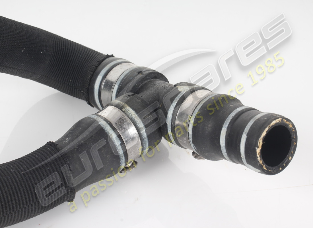 USED FERRARI MANICOTTO TREVIE FA SOTTOP.. PART NUMBER 939622 (2) used ferrari manicotto trevie fa sottop.. part number 939622 (2)