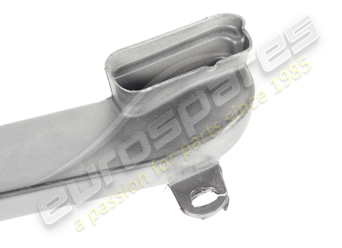 USED FERRARI RH REAR CABIN AIR FOOT DUCT. PART NUMBER 82922400 (4) used ferrari rh rear cabin air foot duct. part number 82922400 (4)