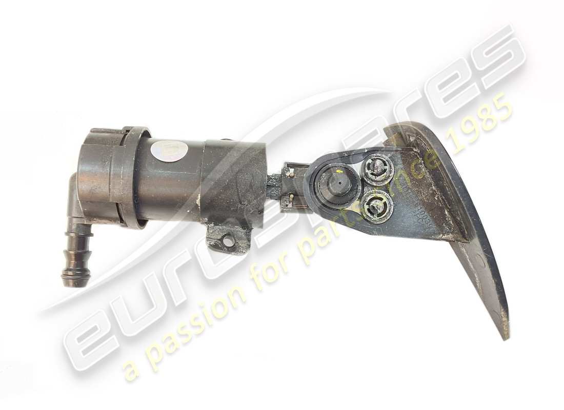 USED Aston Martin JET WASH COVER,NOZZLE & PUMP, LH . PART NUMBER 6G3313C025AB (1)