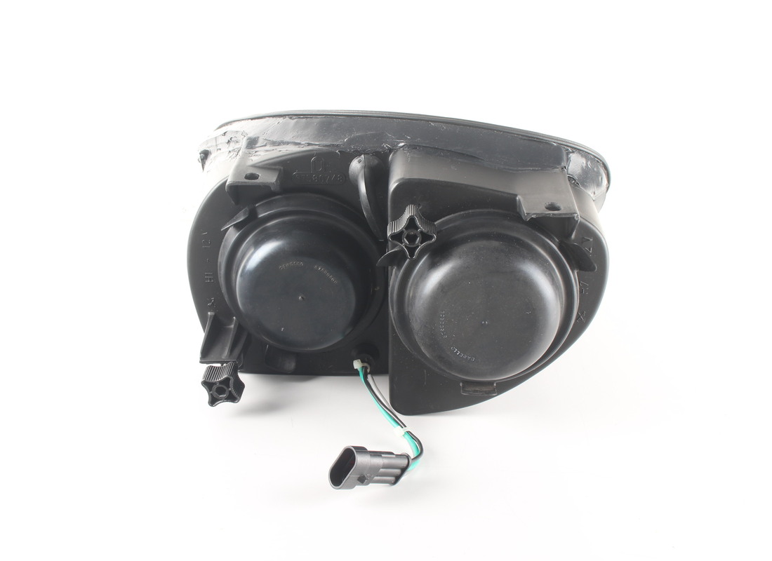 NEW (OTHER) FERRARI RH HEAD LAMP UNIT. PART NUMBER 65097251 (3) new (other) ferrari rh head lamp unit. part number 65097251 (3)