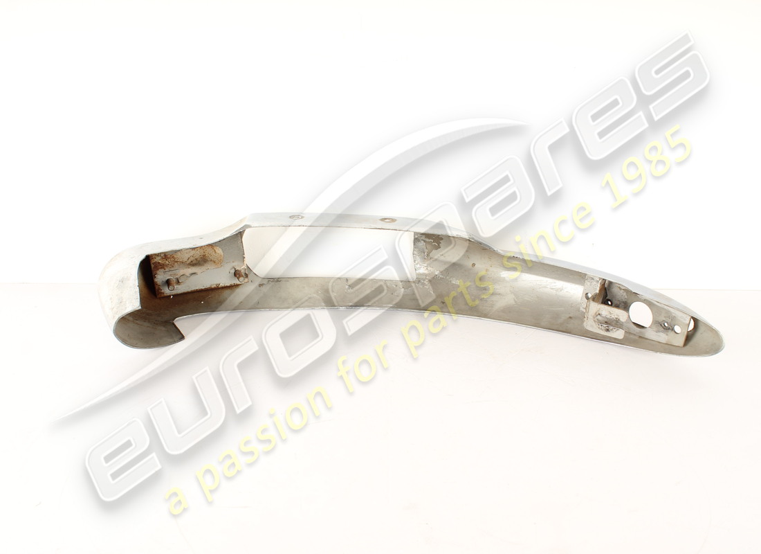 used ferrari rh front quarter bumper. part number 2513600202 (2)