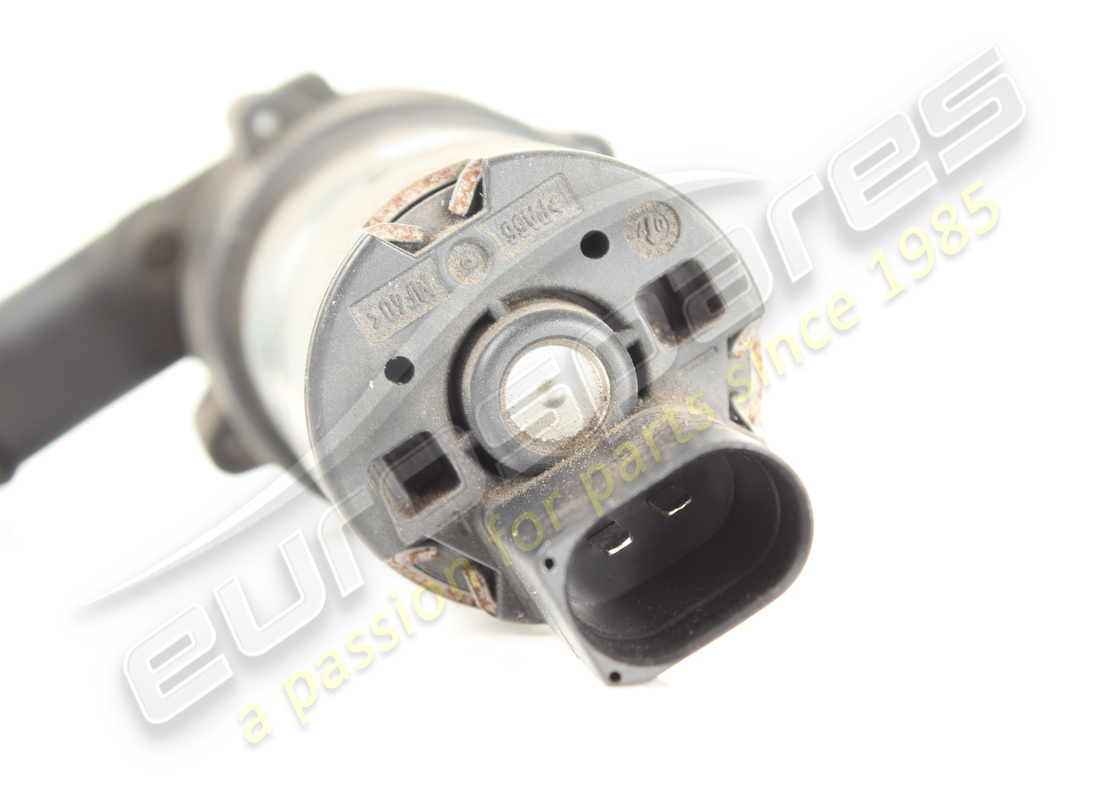 USED LAMBORGHINI WATER CIRCULATING. PART NUMBER 3D0965561D (3) used lamborghini water circulating. part number 3d0965561d (3)