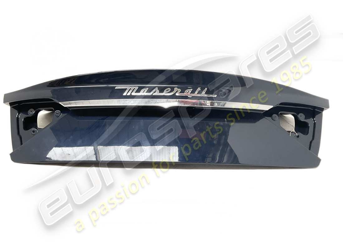 USED MASERATI BOOT. PART NUMBER 80085700 (3) used maserati boot. part number 80085700 (3)