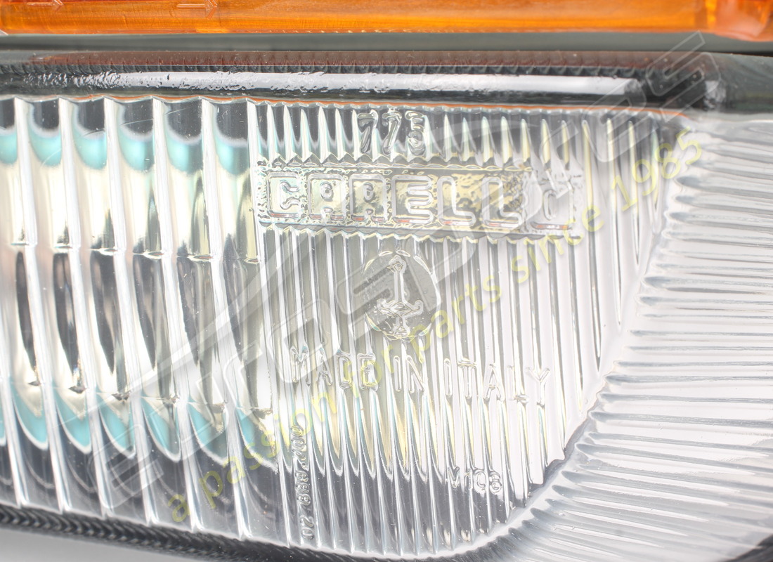 NEW FERRARI LH FRONT LIGHT RHD PART NUMBER 61880000 (2) new ferrari lh front light rhd part number 61880000 (2)