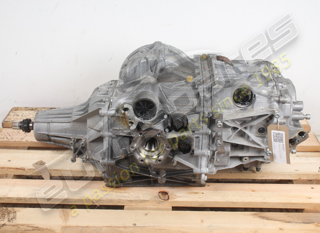 used ferrari complete dct gearbox. part number 864807 (5)