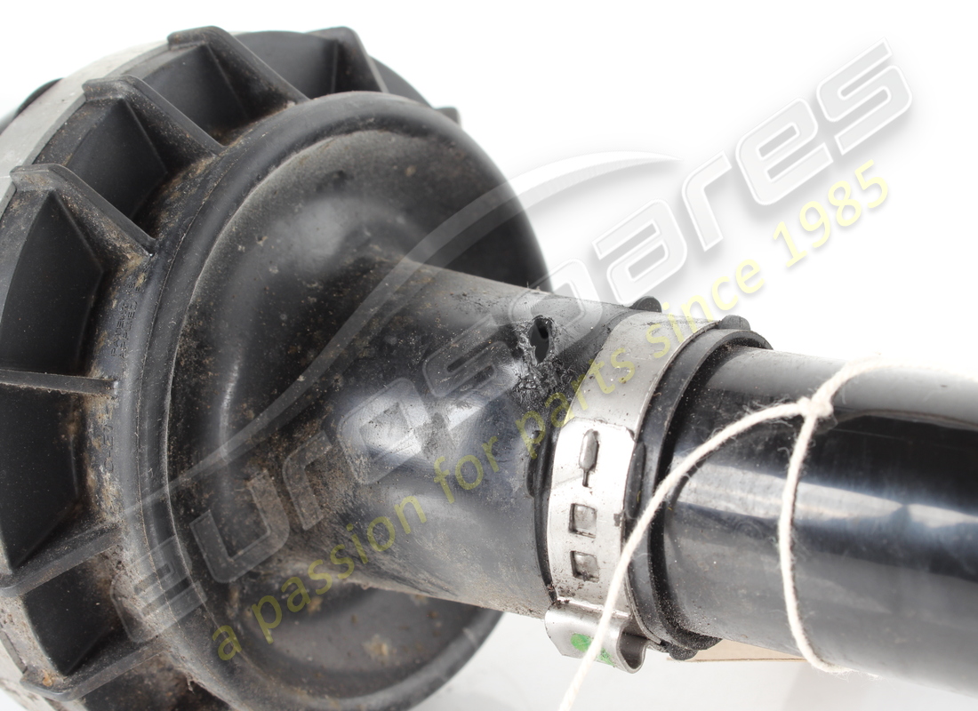 USED FERRARI AXLE SHAFT. PART NUMBER 744019 (4) used ferrari axle shaft. part number 744019 (4)