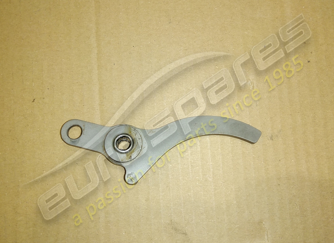 USED FERRARI ROCKER. PART NUMBER 171029 (2) used ferrari rocker. part number 171029 (2)