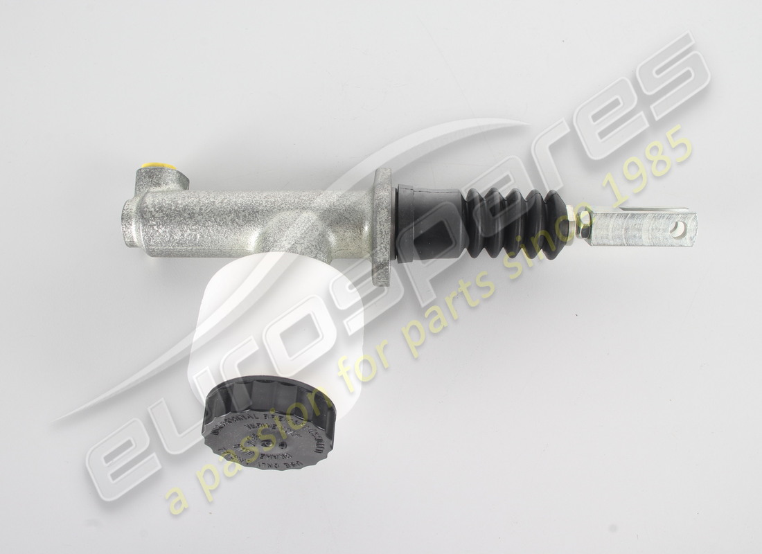 NEW OE CLUTCH MASTER CYLINDER. PART NUMBER 004207123 (2) new oe clutch master cylinder. part number 004207123 (2)